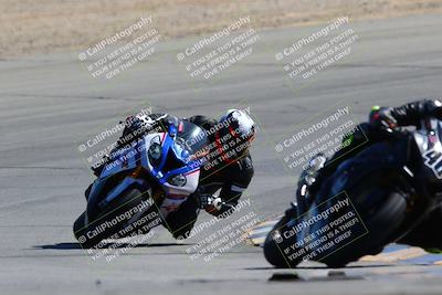 media/Mar-12-2022-SoCal Trackdays (Sat) [[152081554b]]/Turn 10 (130pm)/